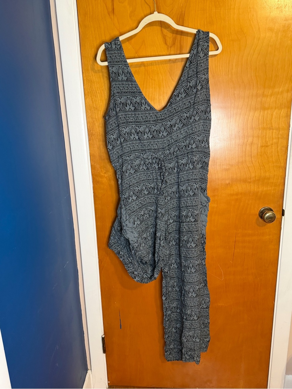 Sleeveless V-Neck Printed Jumpsuit in Slate Blue with pockets